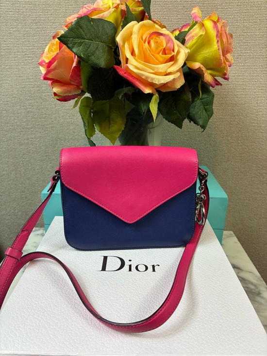 Dior Handbags - Dior Pink & Blue Leather Diorissimo Promenade Crossbody - Beautiful Pre-Loved